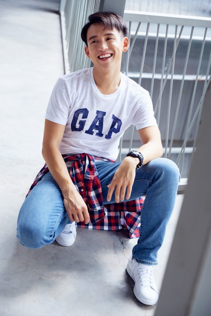 Quang Bảo trong BST It’s Our Denim Now Từ GAP, ảnh 2