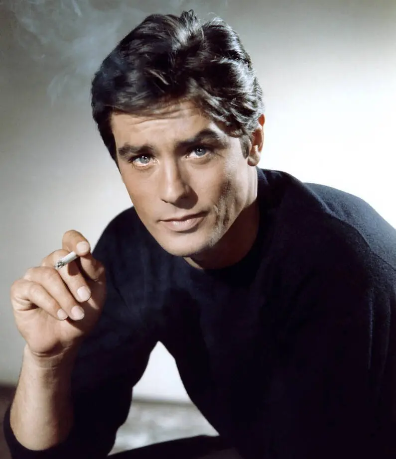 Alain Delon với chiếc áo len navy cuốn hút trong bộ phim Any Number Can Win (1963)